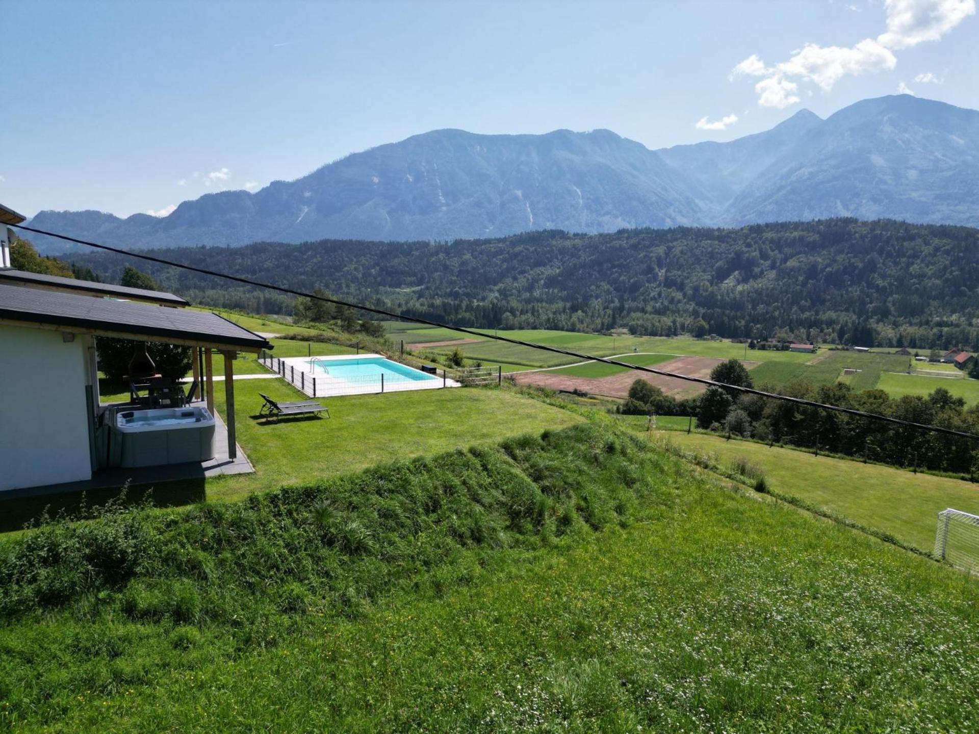 Ferienhaus Kaiser Villa Gallizien Exterior photo